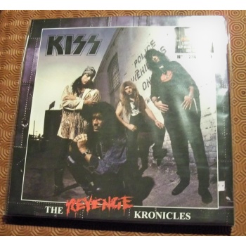 kiss1_1979175452