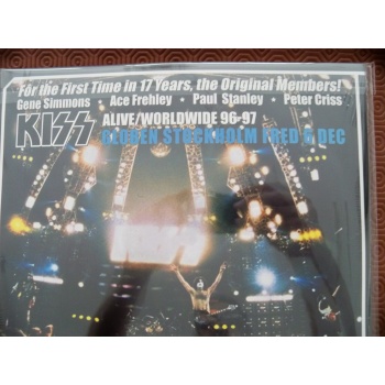 kiss_6_1460293060